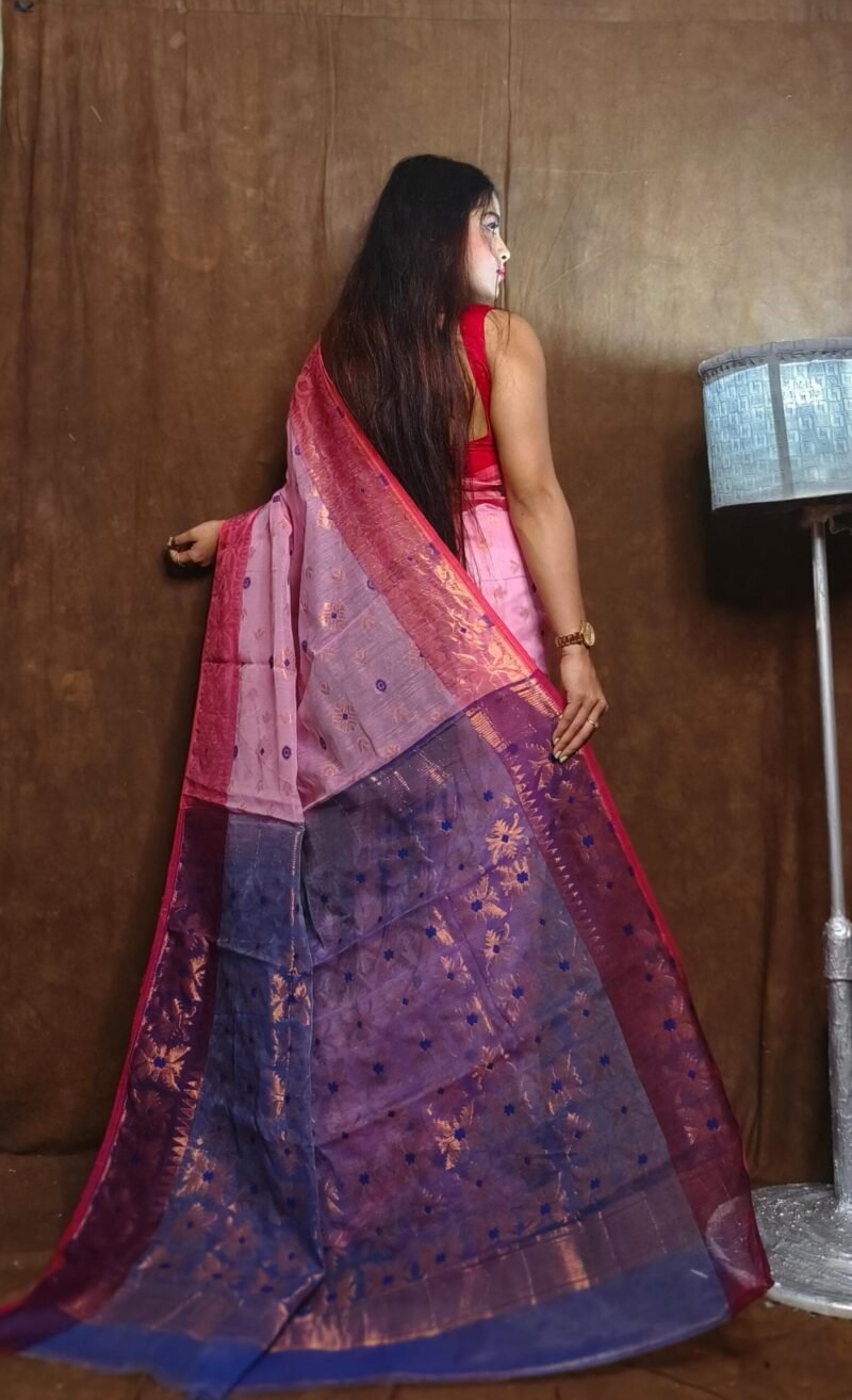Light Pink Soft Copper Joriwork Dhakai Jamdani Saree - Image 3