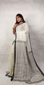 Khadi Cotton Manjuri Check Saree With B.P. - Image 4